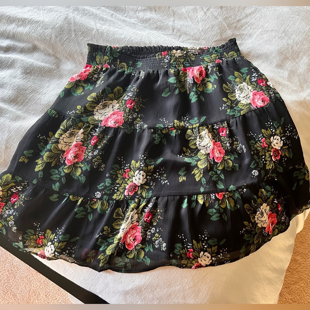 LOFT Floral Skirt